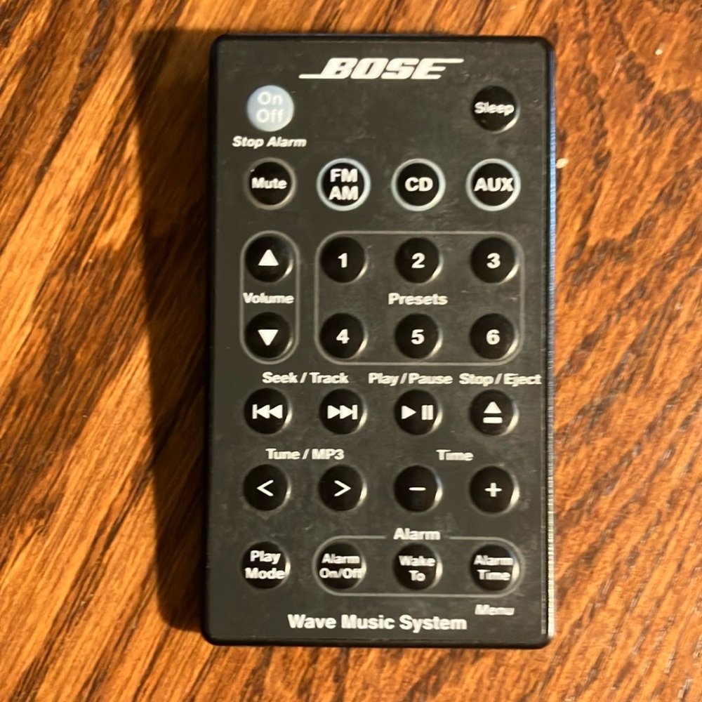 Bose wave system controller- needs battery and tray-but good replacement.